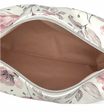 Load image into Gallery viewer, Boxy Pouch Kit - Gentle Floral